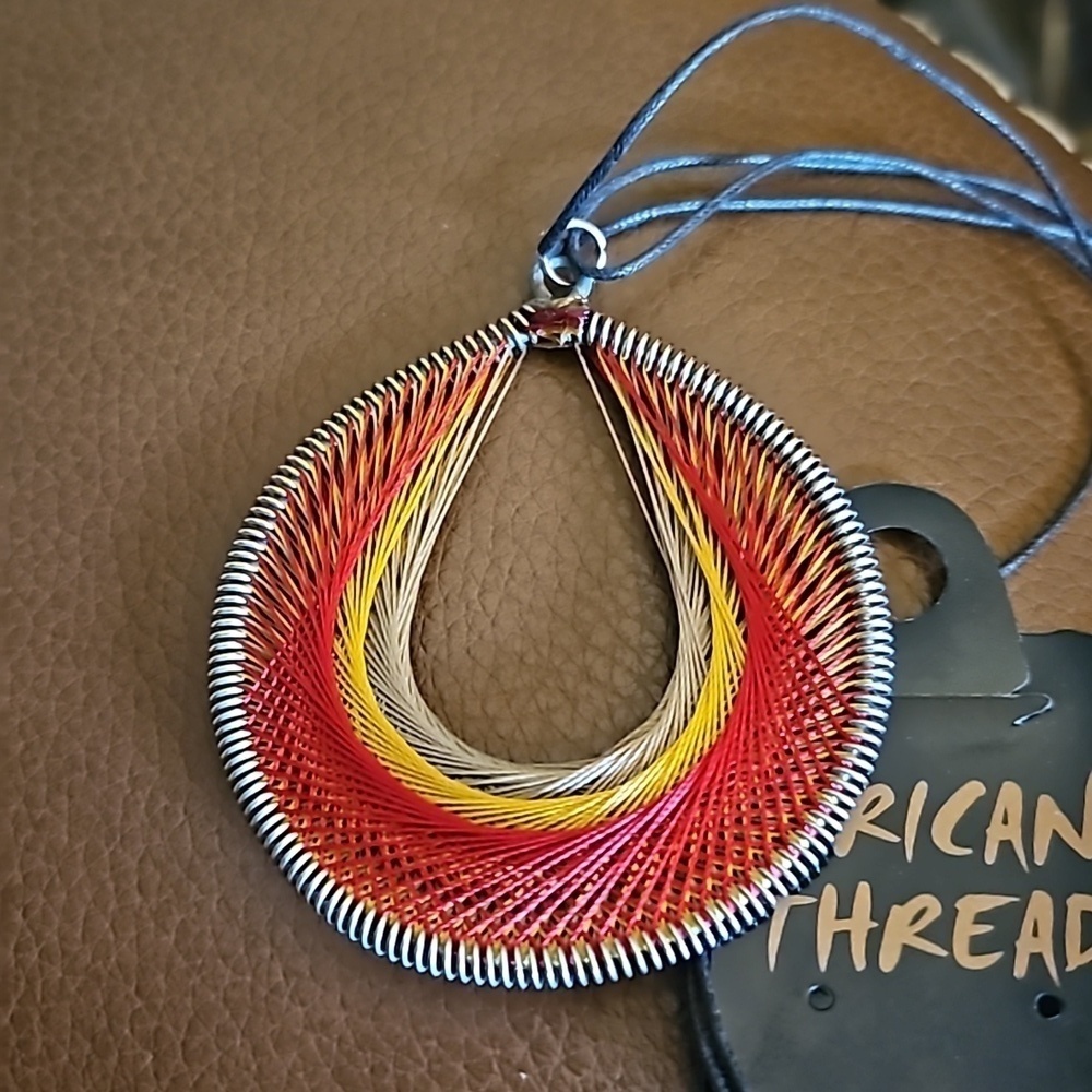 VTG AFRICAN THREAD Teardrop Pendant Festival Rope Necklace - Picture 4 of 4